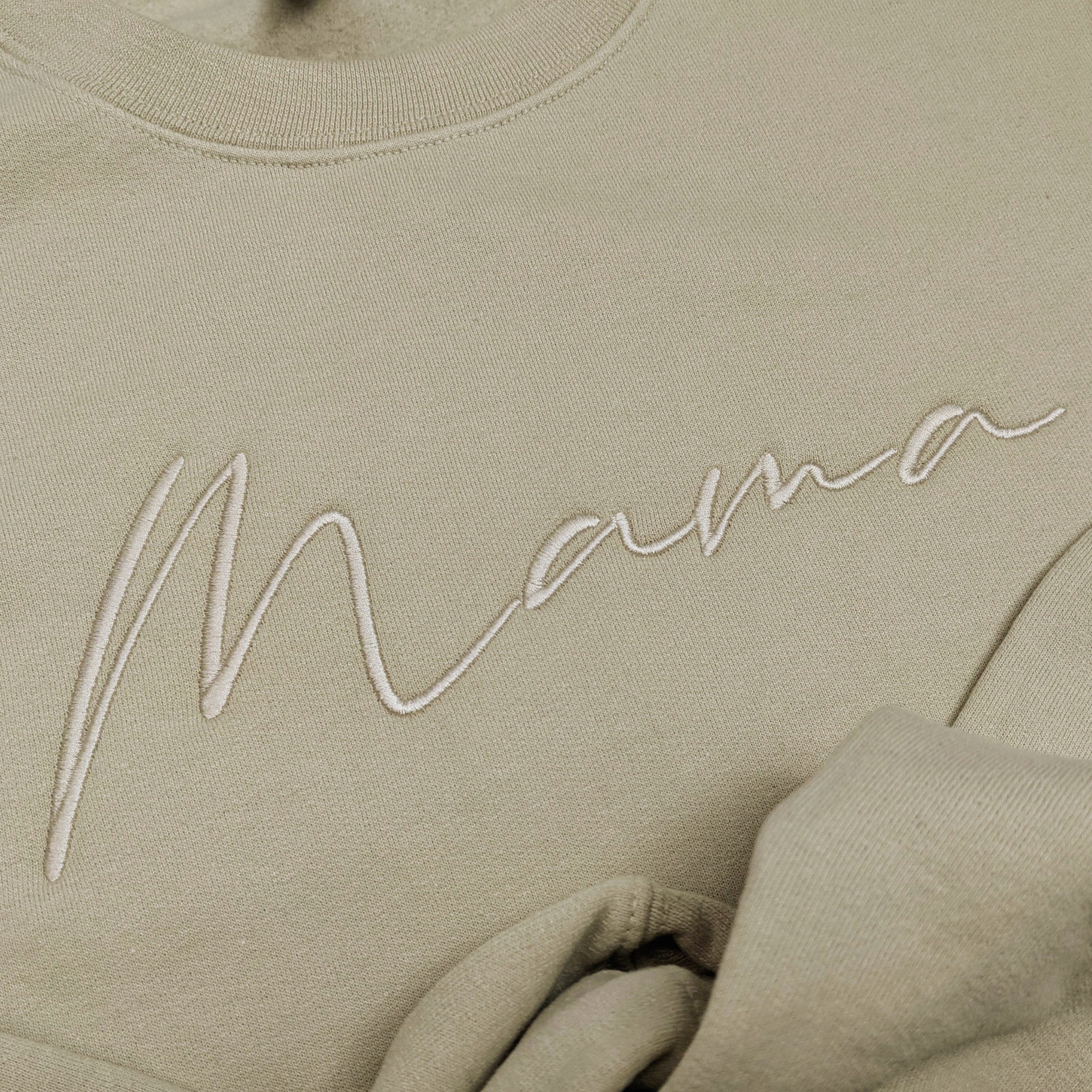 Sand "Mama" Cursive Embroidered Crewneck